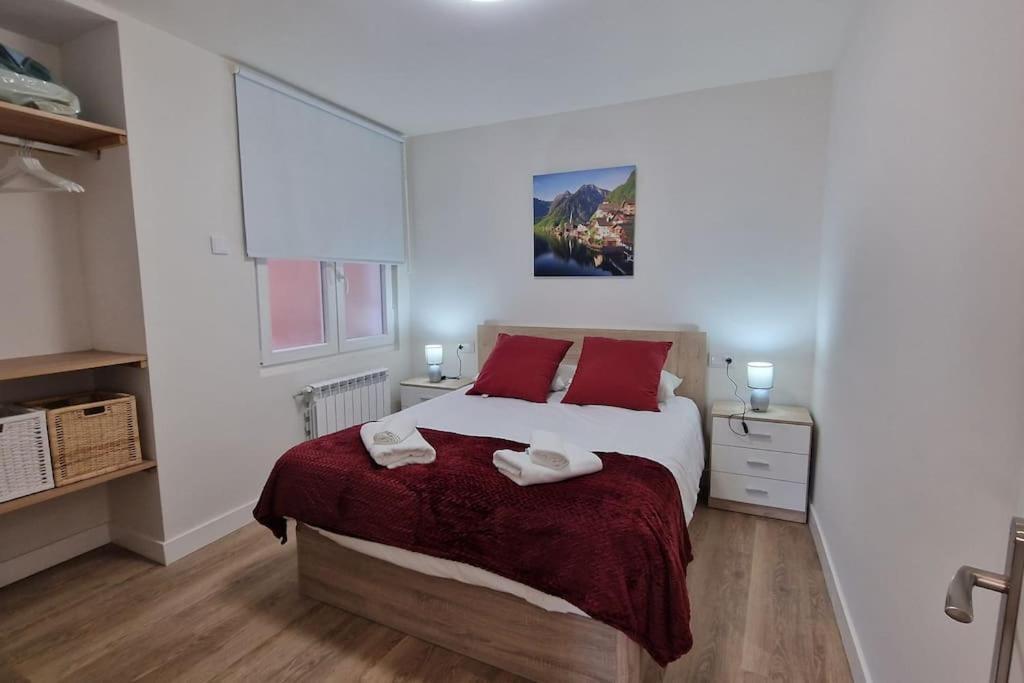 Apartamento Aires De Tineo اوفيدو المظهر الخارجي الصورة